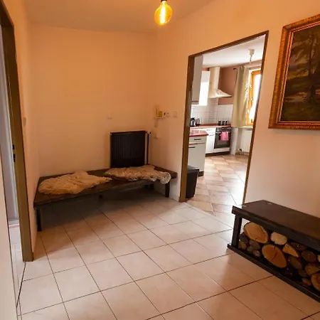 U Brdske Pece Apartment Hvozdany